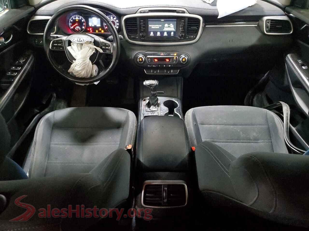2019 KIA SORENTO VIN 5XYPG4A30KG458175, interior dashboard