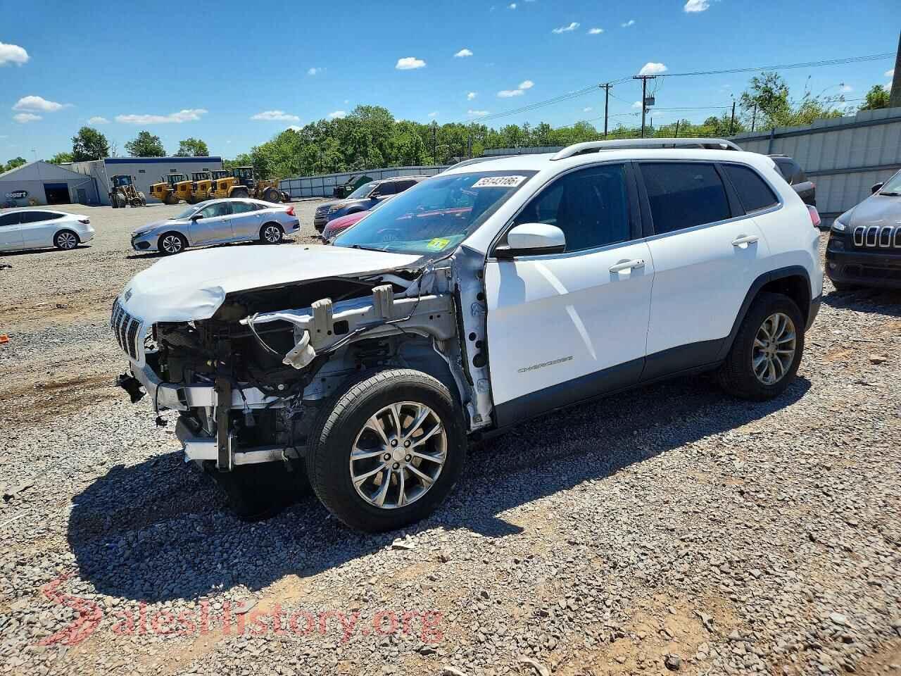 1C4PJMLB7KD307077 2019 JEEP CHEROKEE
