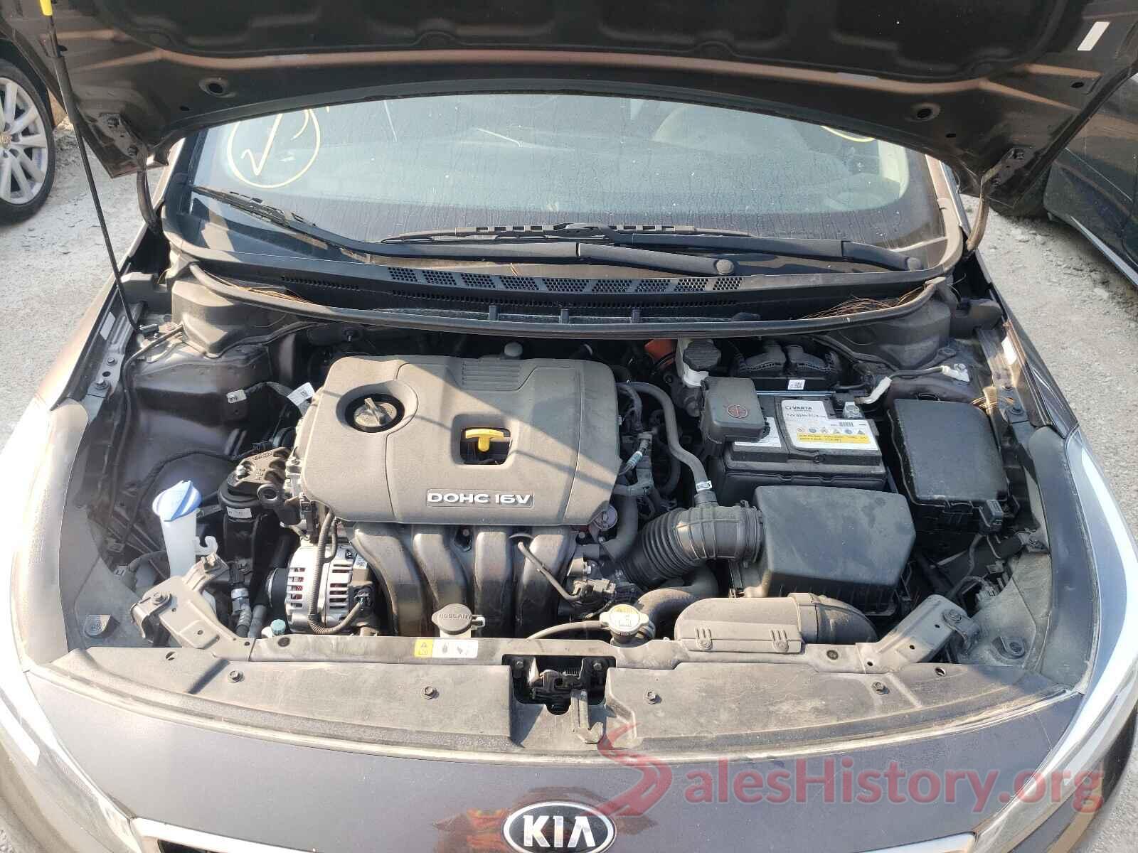 3KPFK4A7XHE152393 2017 KIA FORTE