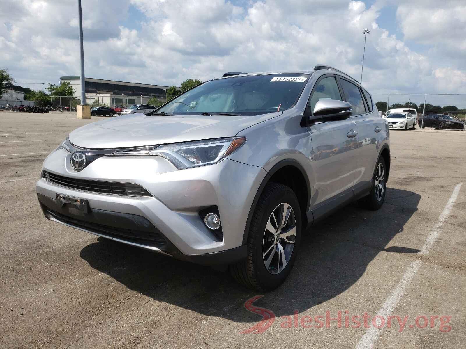 2T3RFREV7HW557252 2017 TOYOTA RAV4