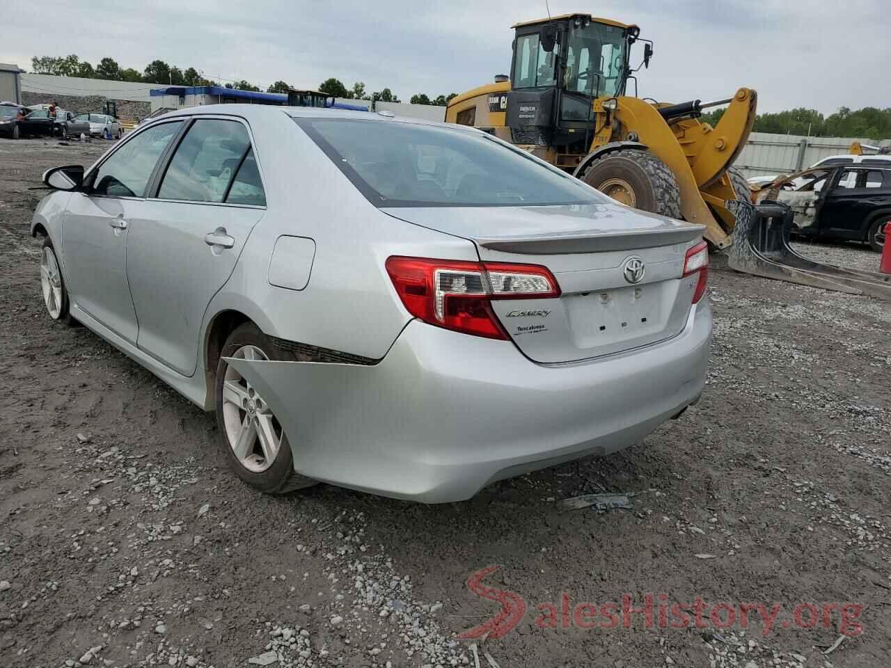 4T1BF1FK2EU861049 2014 TOYOTA CAMRY