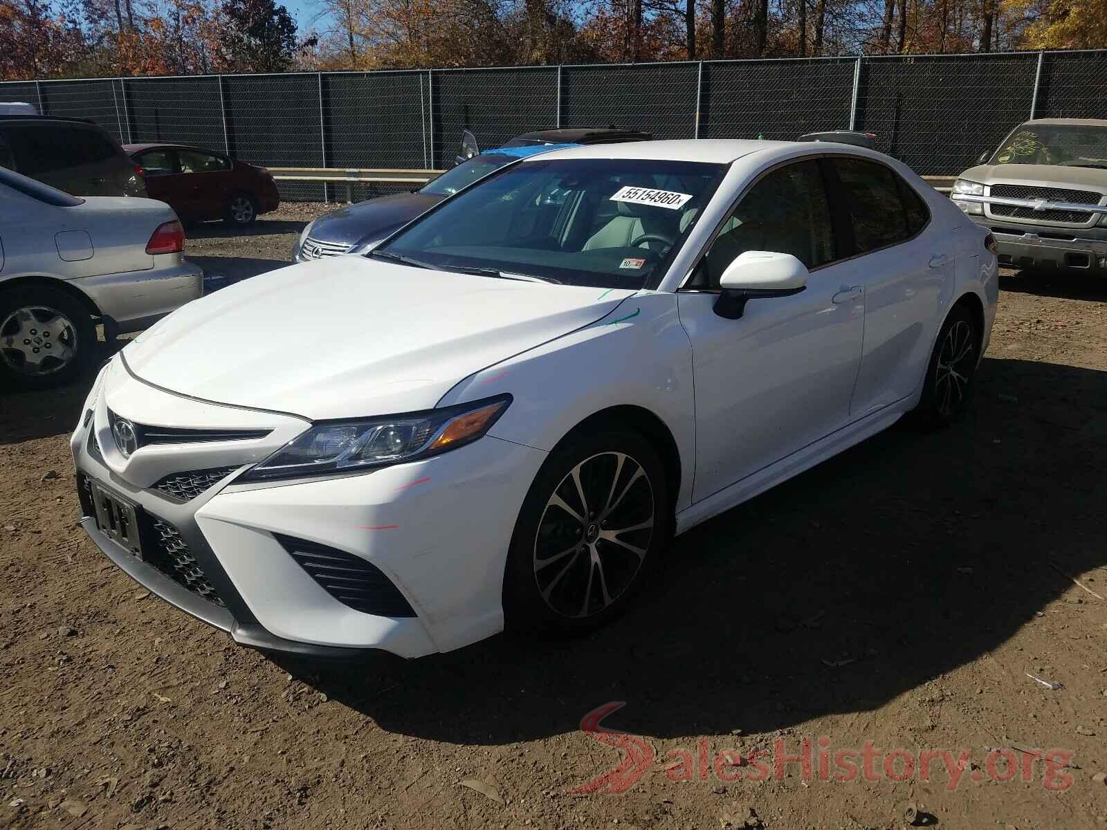 4T1B11HK1JU035556 2018 TOYOTA CAMRY