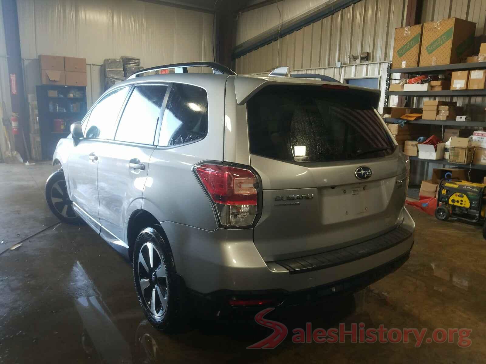 JF2SJAEC4JH439320 2018 SUBARU FORESTER