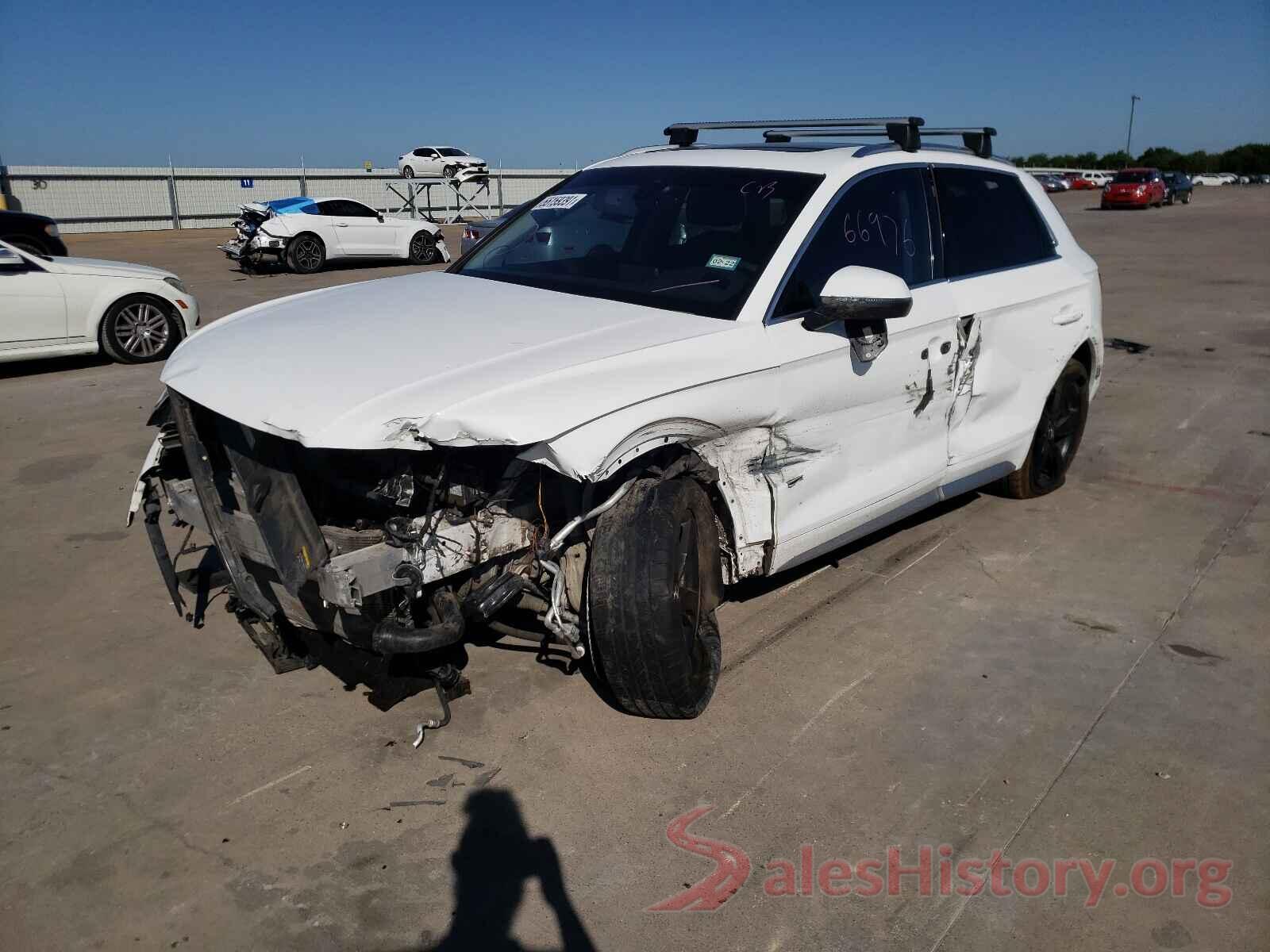 WA1BNAFY5J2000475 2018 AUDI Q5