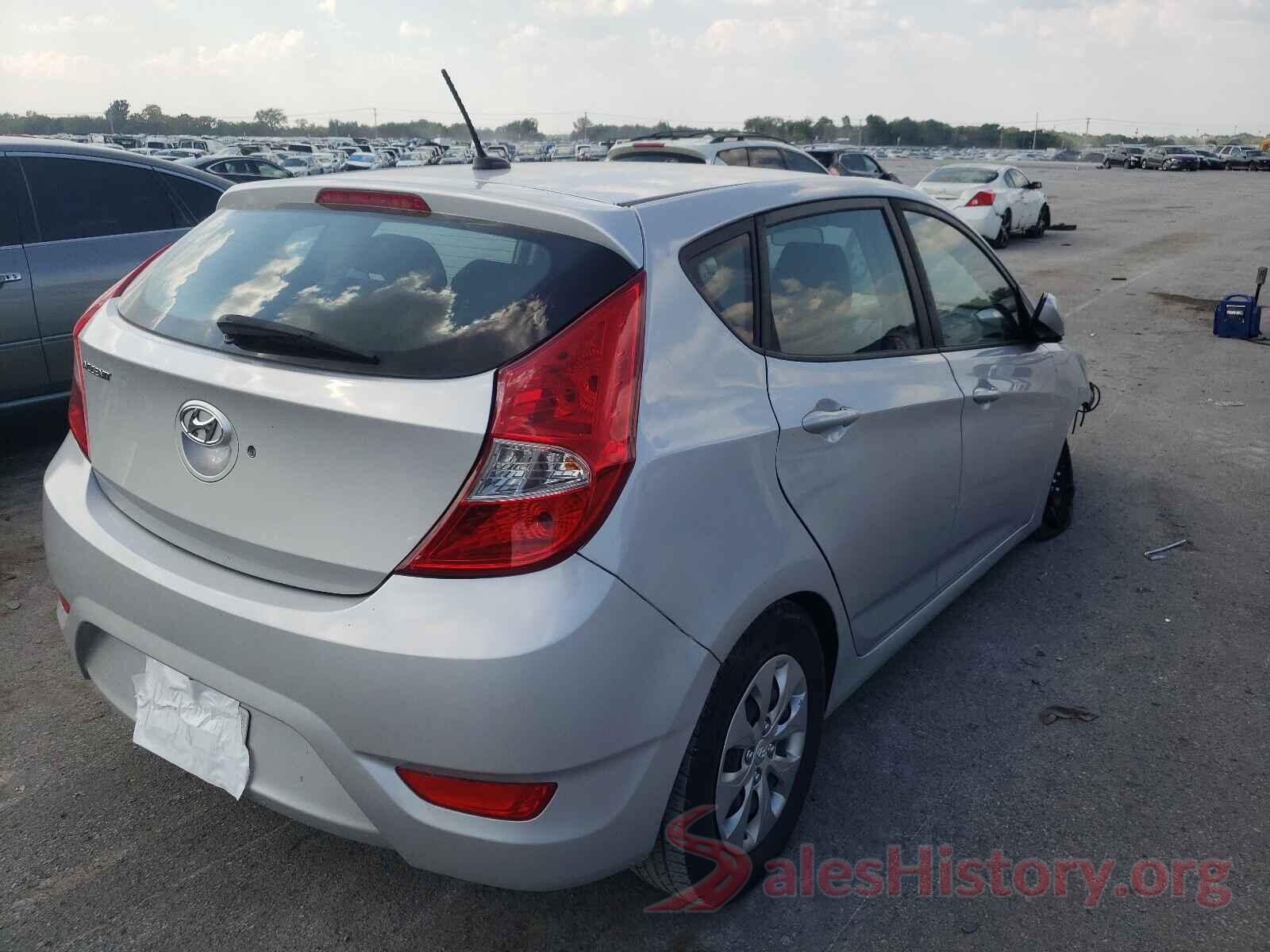 KMHCT5AE5HU332821 2017 HYUNDAI ACCENT