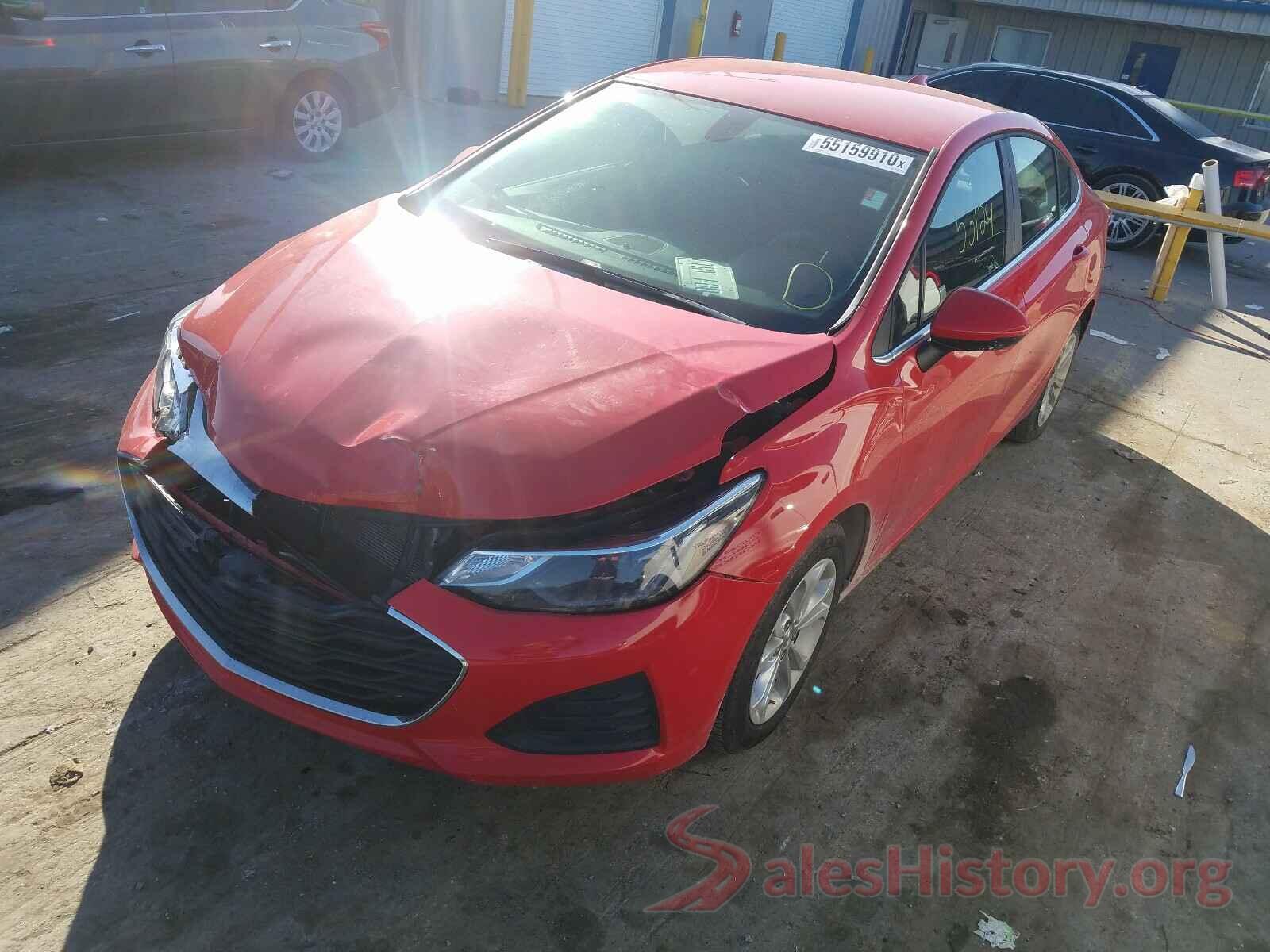 1G1BE5SM8K7116945 2019 CHEVROLET CRUZE