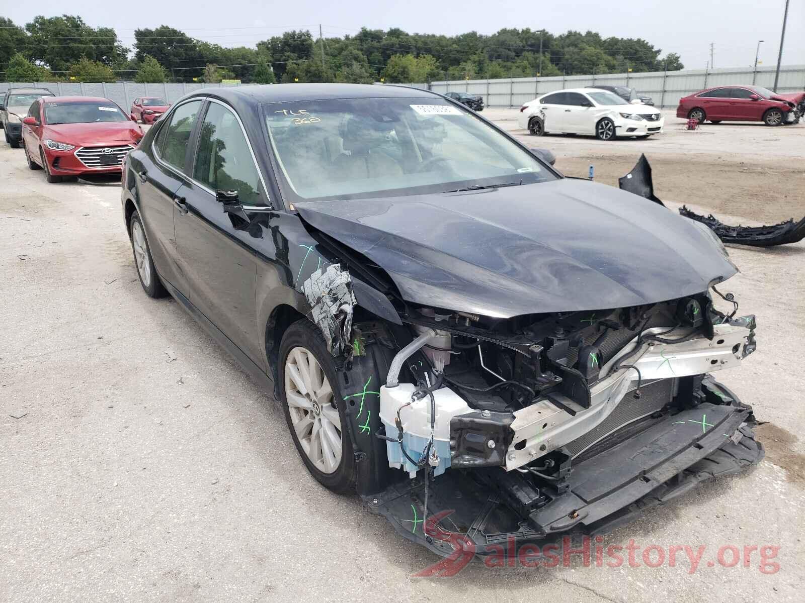 4T1B11HK3JU571781 2018 TOYOTA CAMRY