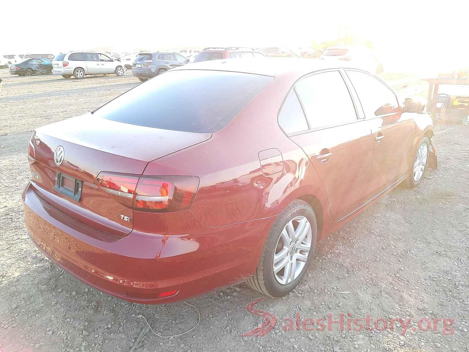 3VW2B7AJ2JM261869 2018 VOLKSWAGEN JETTA