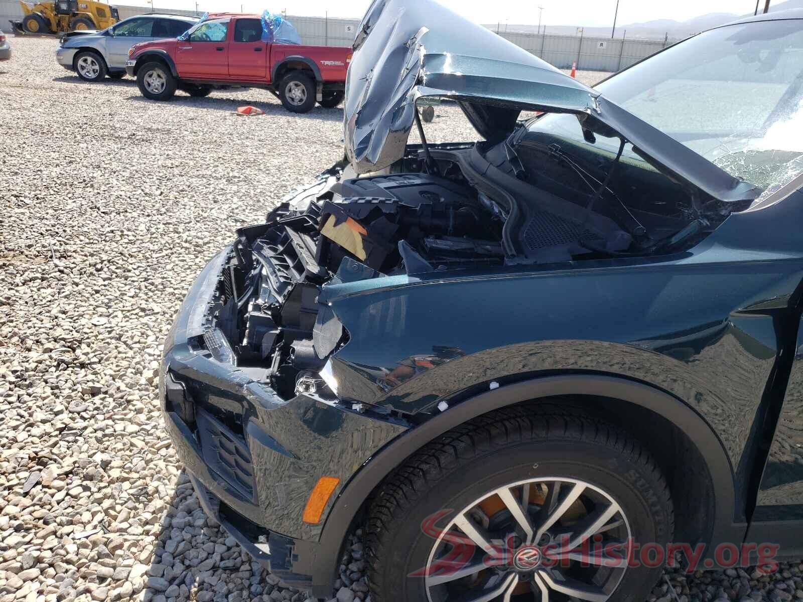 3VV2B7AX7JM207363 2018 VOLKSWAGEN TIGUAN