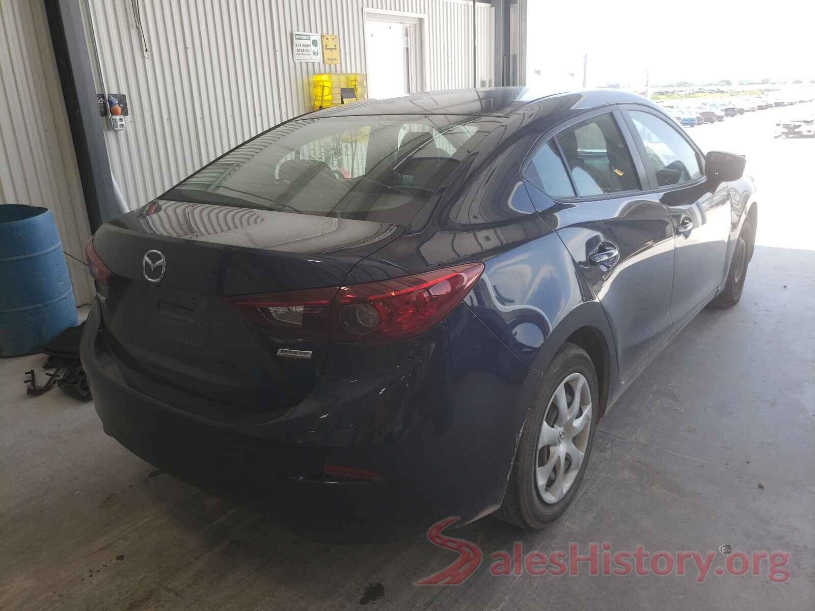 3MZBN1U71JM211176 2018 MAZDA 3