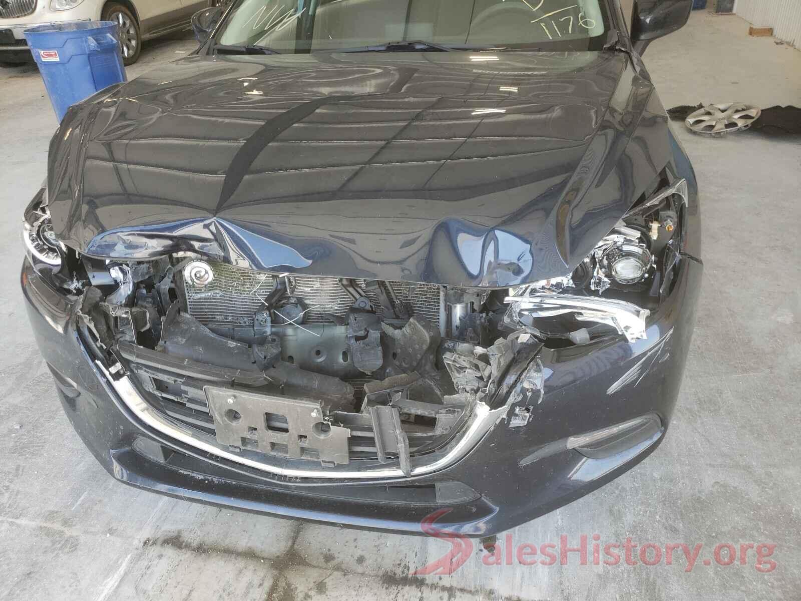 3MZBN1U71JM211176 2018 MAZDA 3