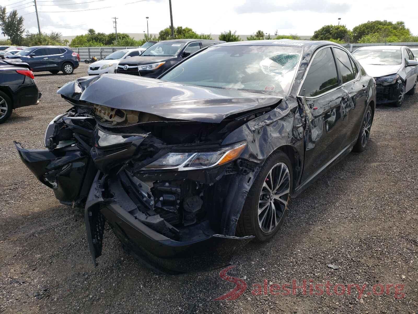 4T1B11HKXJU062576 2018 TOYOTA CAMRY