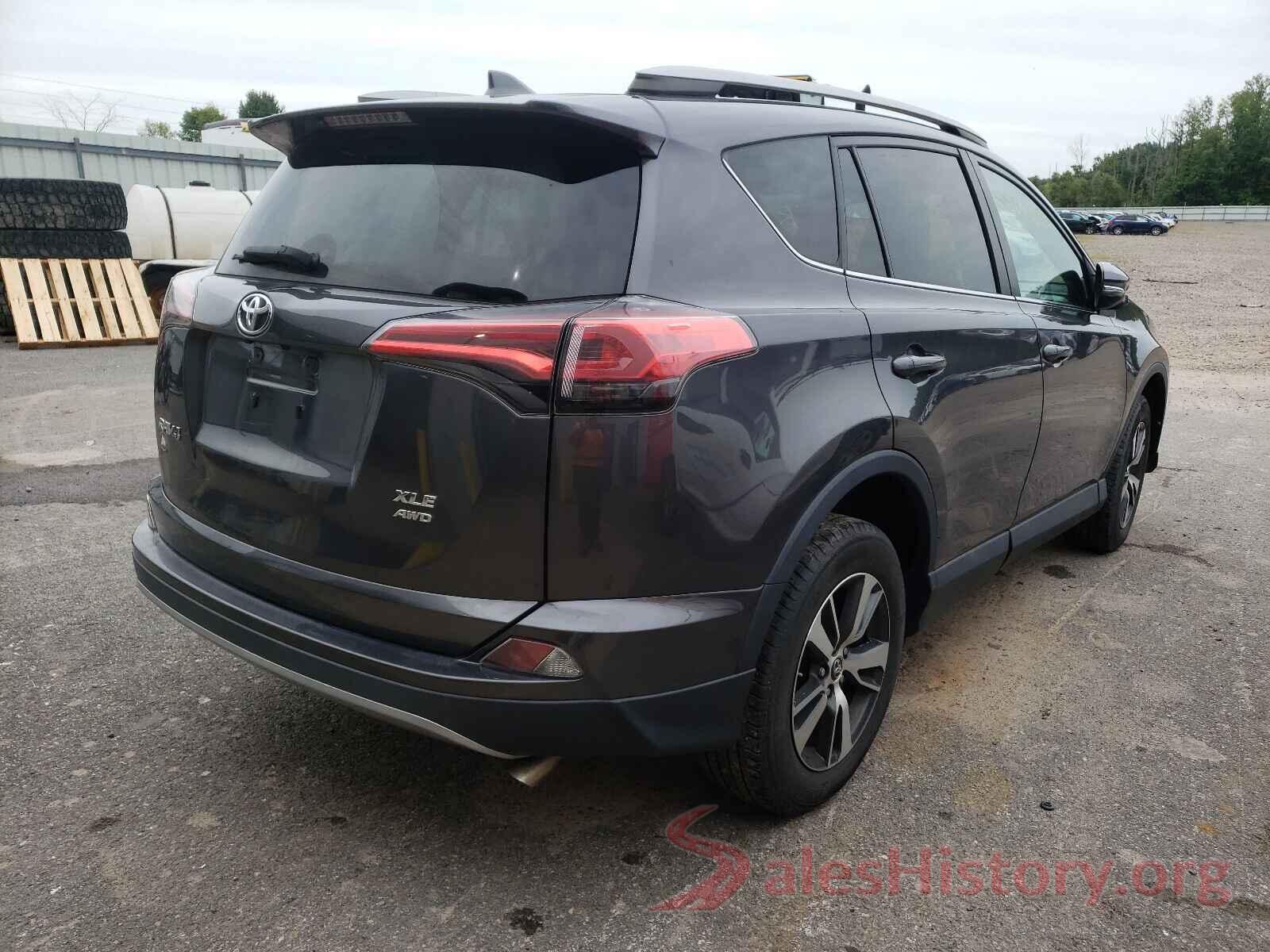 2T3RFREV8JW701753 2018 TOYOTA RAV4