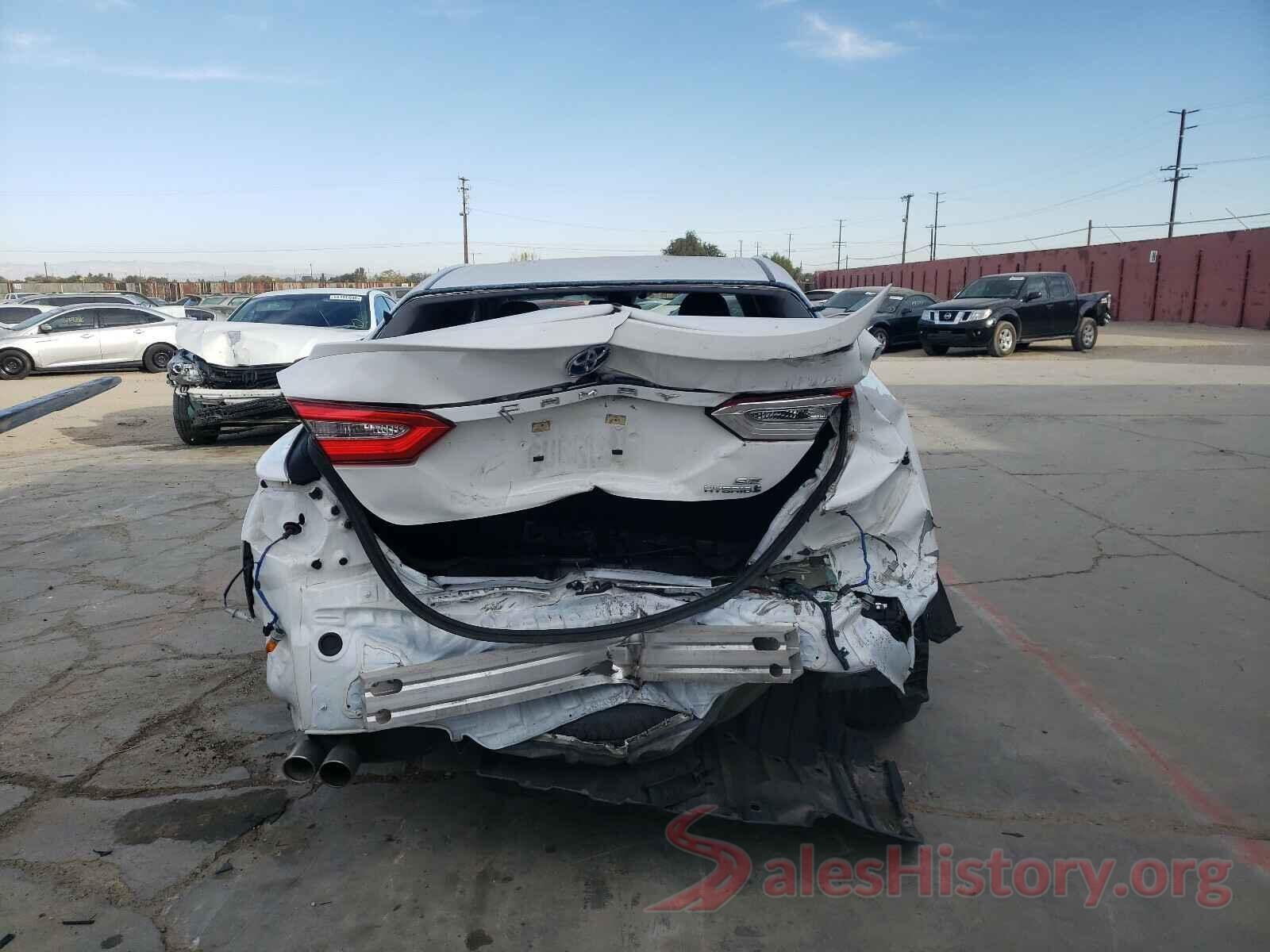 4T1B21HK3JU507575 2018 TOYOTA CAMRY