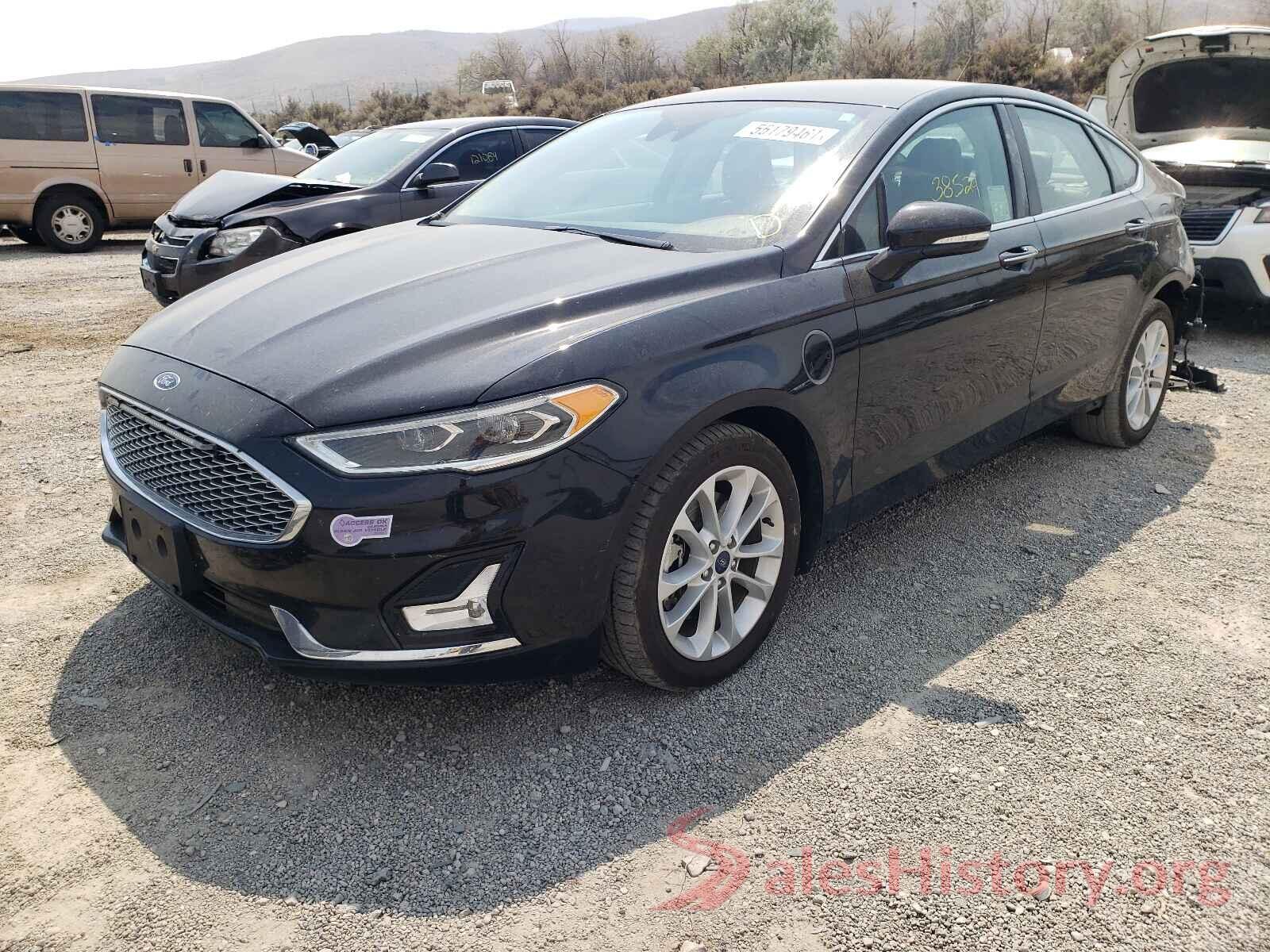 3FA6P0SU1KR215899 2019 FORD FUSION