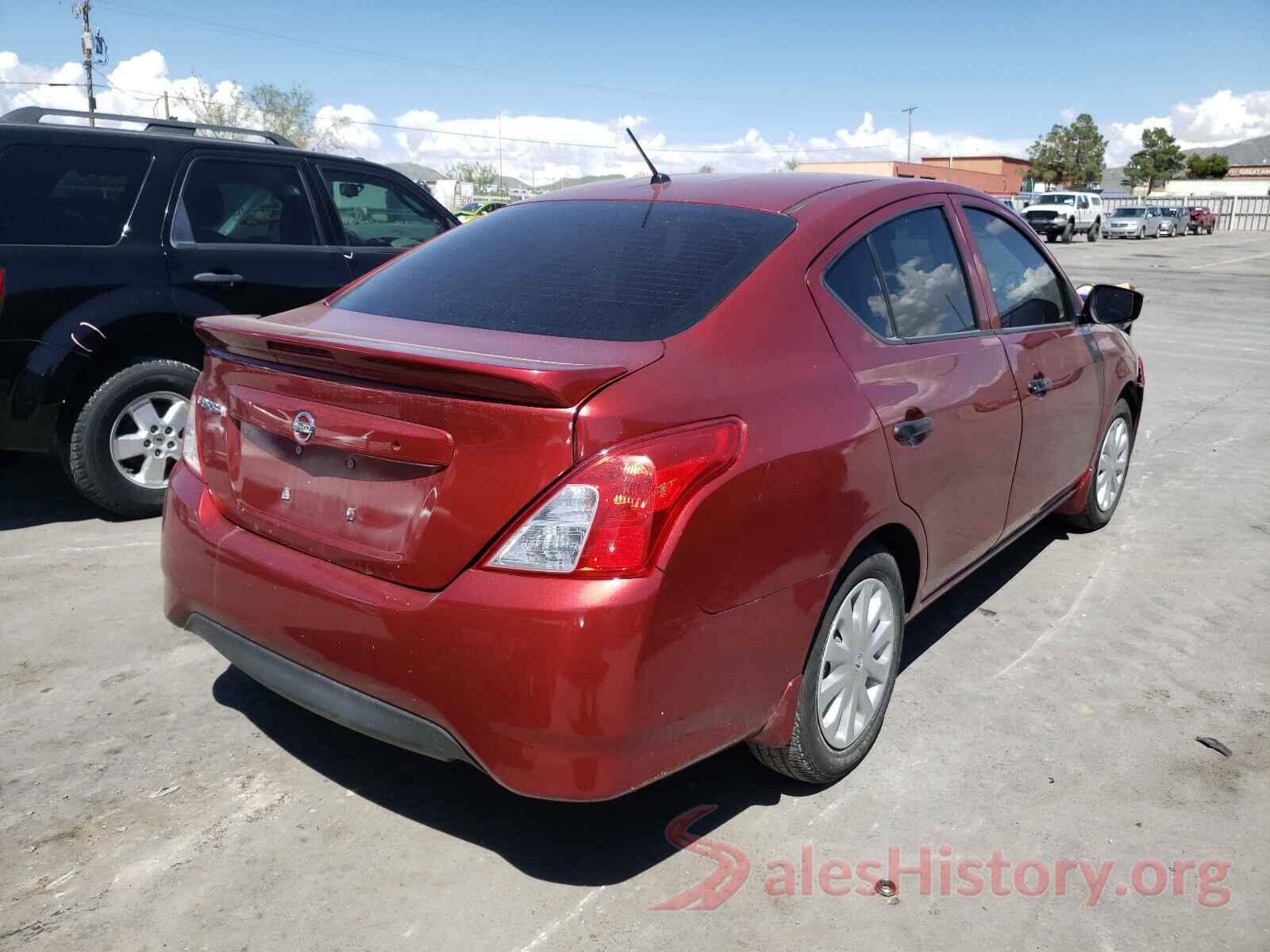 3N1CN7APXJL805269 2018 NISSAN VERSA