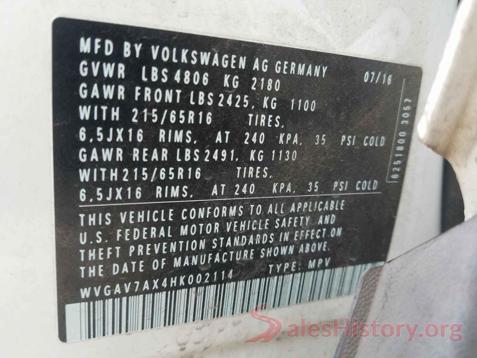 WVGAV7AX4HK002114 2017 VOLKSWAGEN TIGUAN