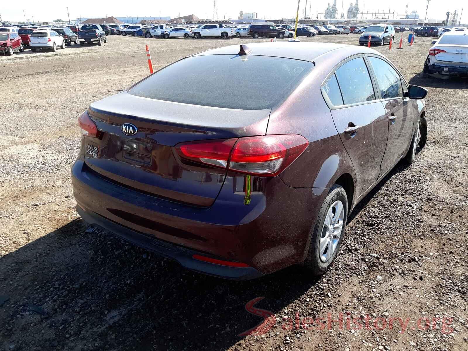 3KPFK4A79HE037042 2017 KIA FORTE