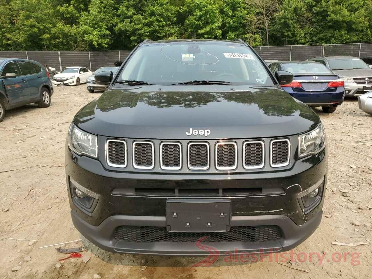 3C4NJDBB2JT143495 2018 JEEP COMPASS