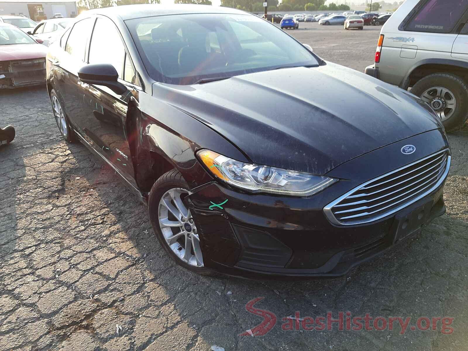 3FA6P0LU2KR135428 2019 FORD FUSION