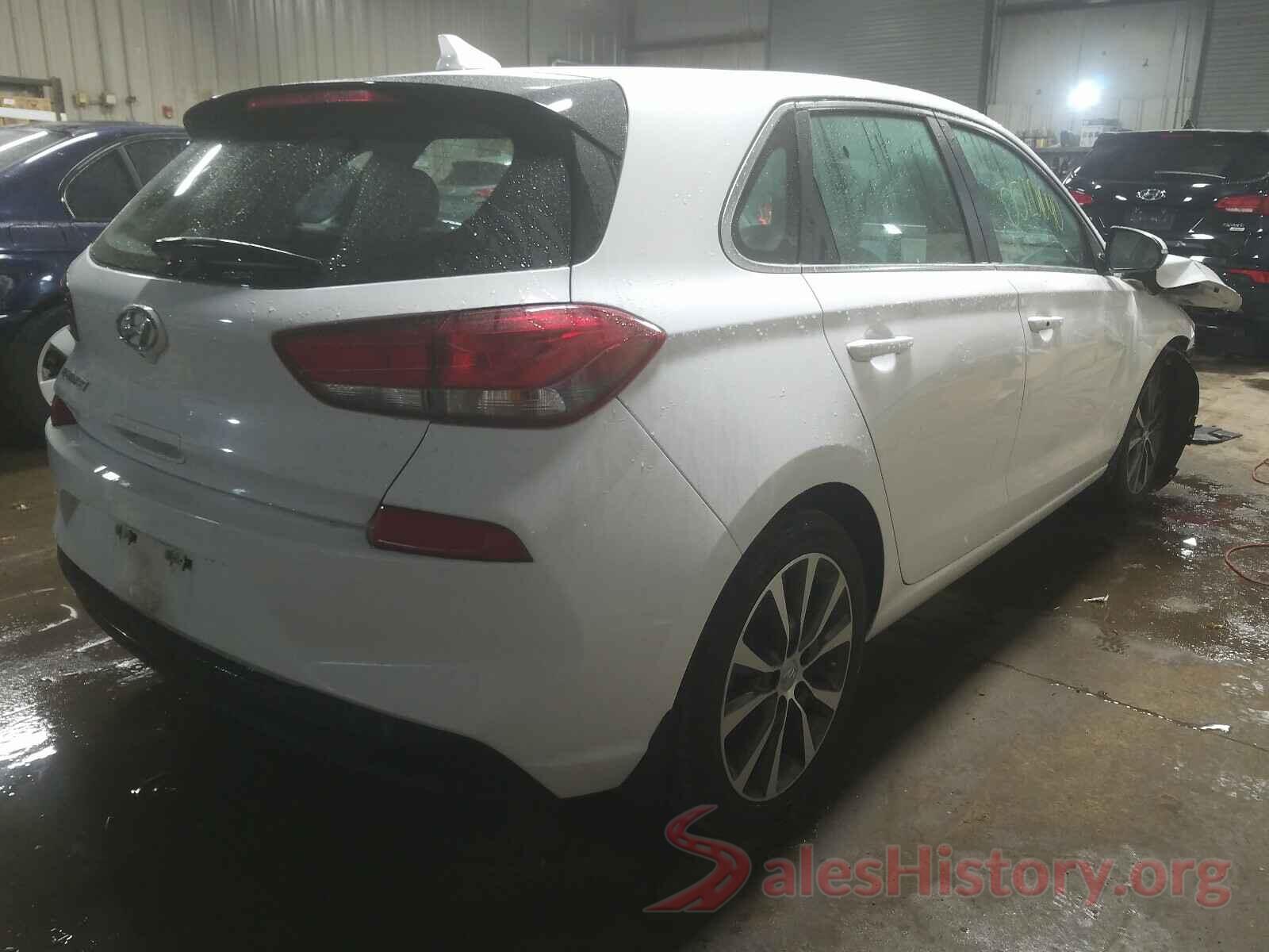 KMHH35LE1JU015207 2018 HYUNDAI ELANTRA