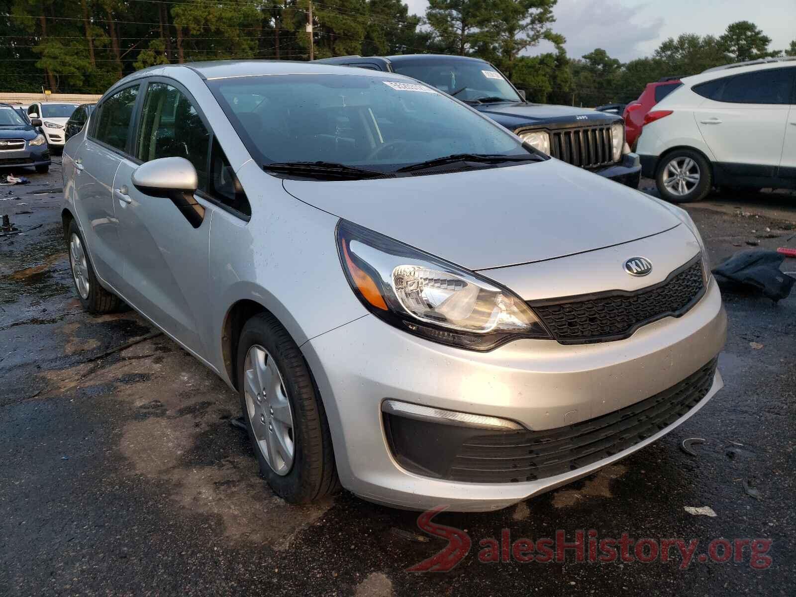 KNADM4A31H6037635 2017 KIA RIO