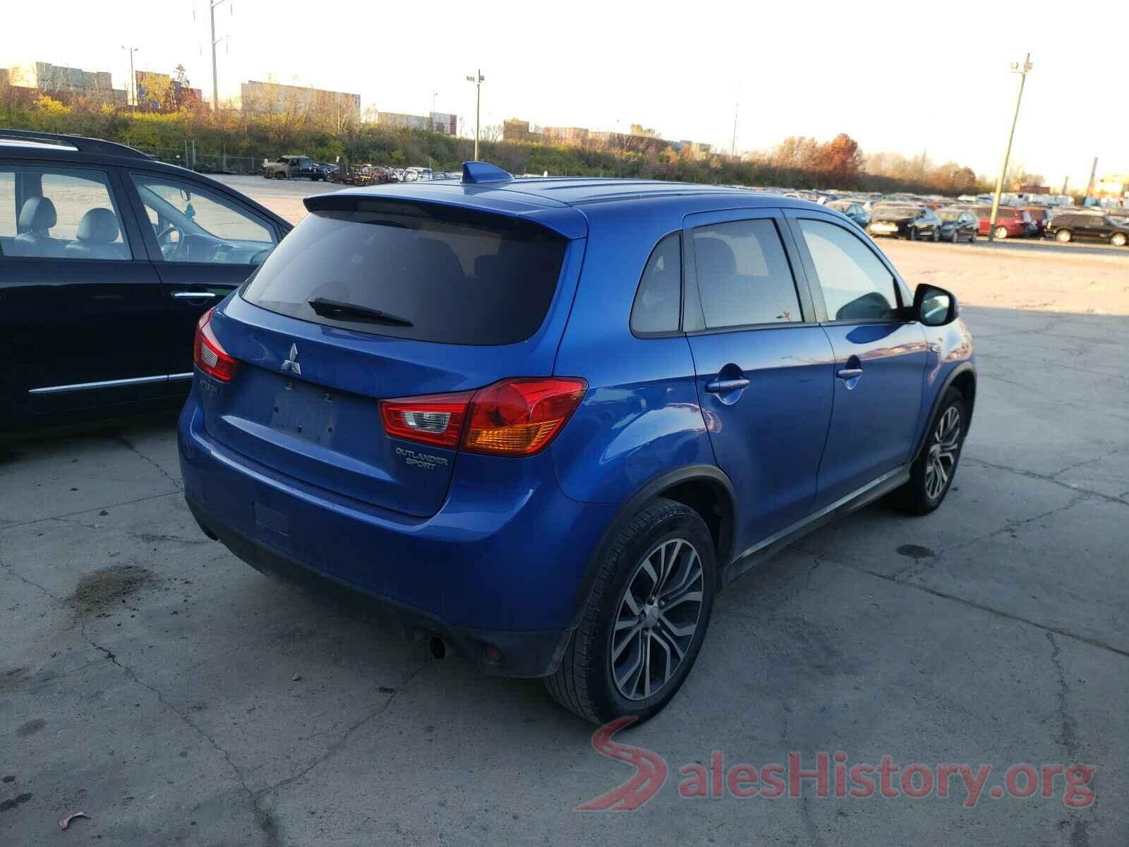 JA4AP3AU0HZ058744 2017 MITSUBISHI OUTLANDER