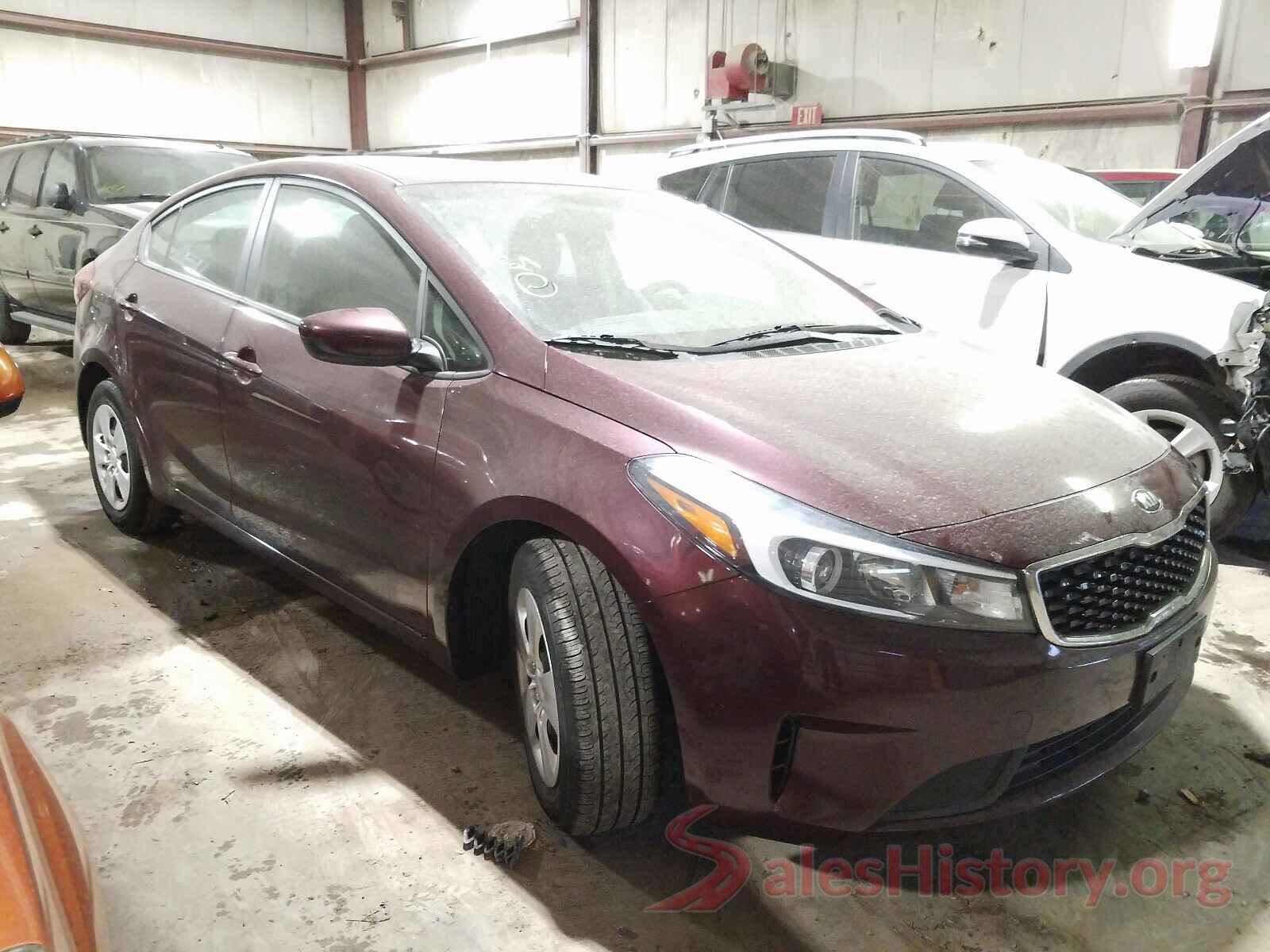 3KPFK4A77JE220655 2018 KIA FORTE