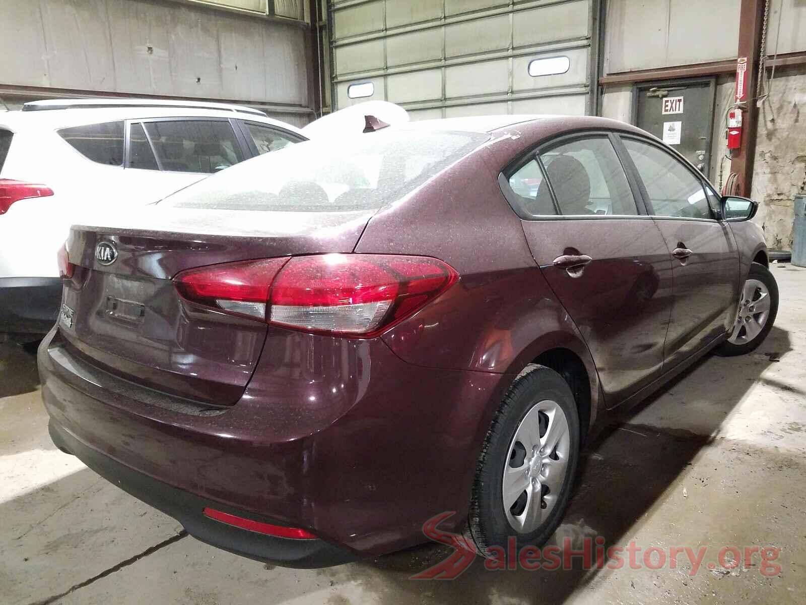 3KPFK4A77JE220655 2018 KIA FORTE