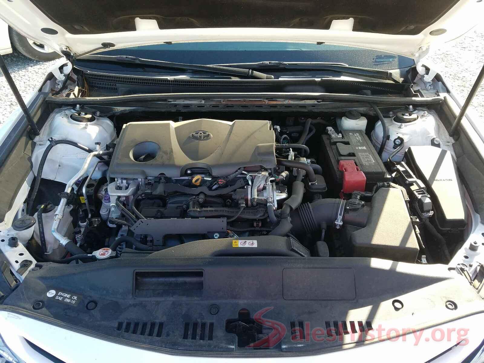 4T1B11HK9JU019461 2018 TOYOTA CAMRY