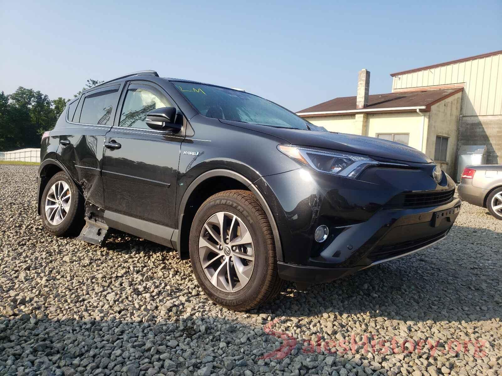 JTMRJREV3JD244944 2018 TOYOTA RAV4