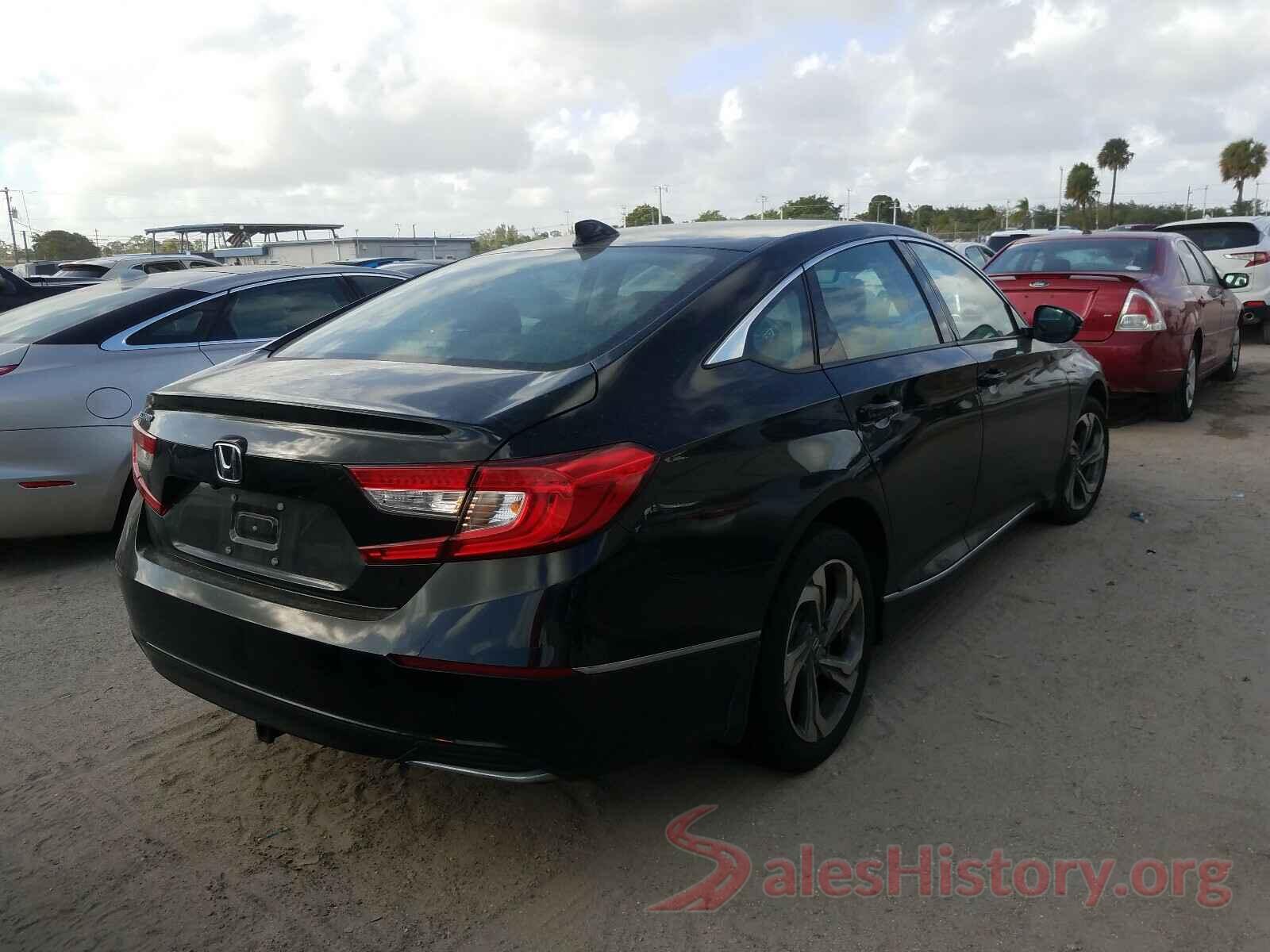 1HGCV1F52JA001459 2018 HONDA ACCORD