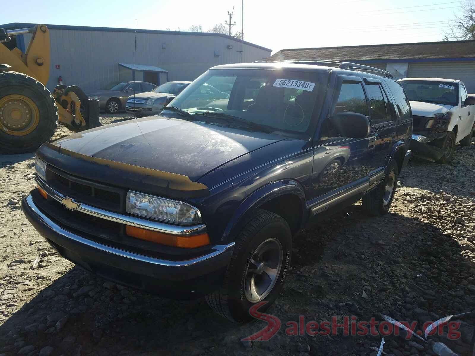 1GNCS13W212182679 2001 CHEVROLET BLAZER