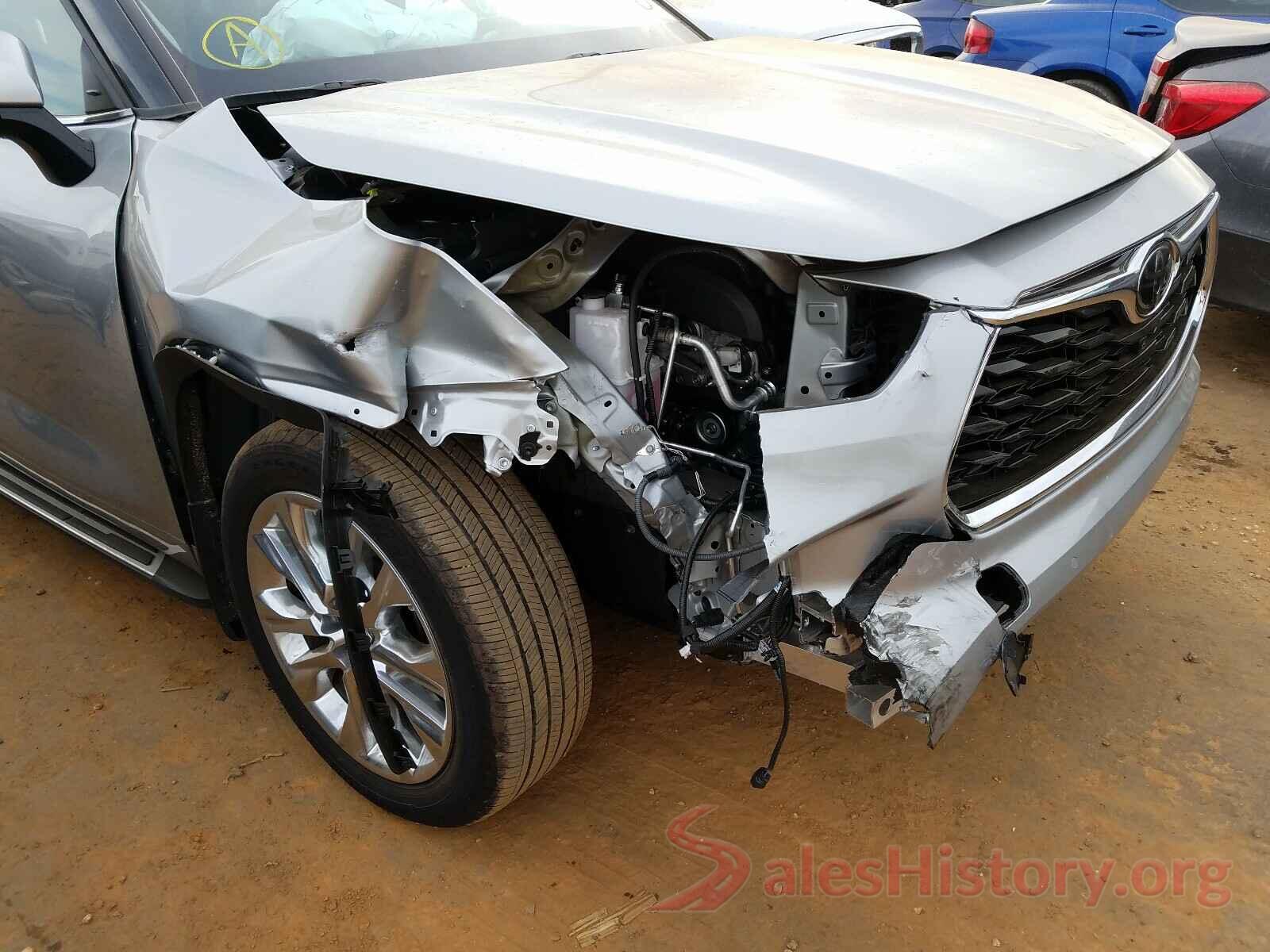 5TDDZRBH8LS032761 2020 TOYOTA HIGHLANDER