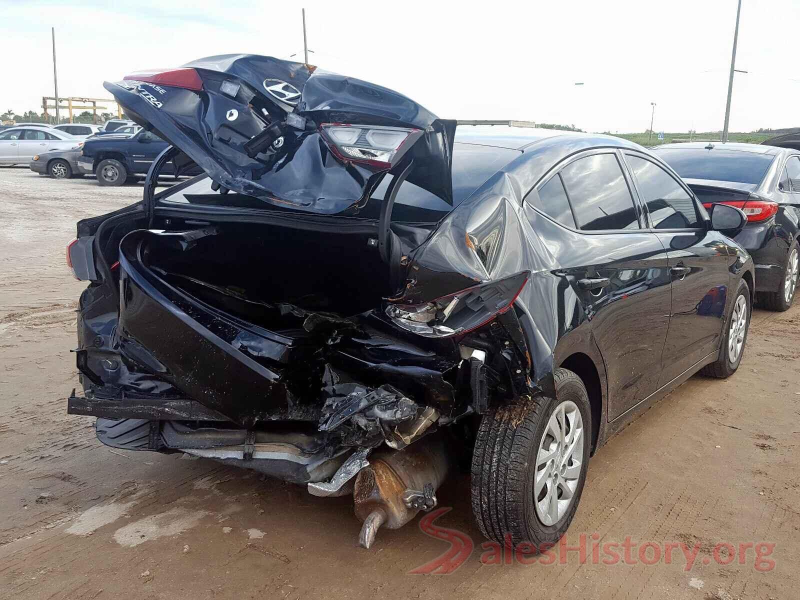 5NPD74LF5JH378517 2018 HYUNDAI ELANTRA