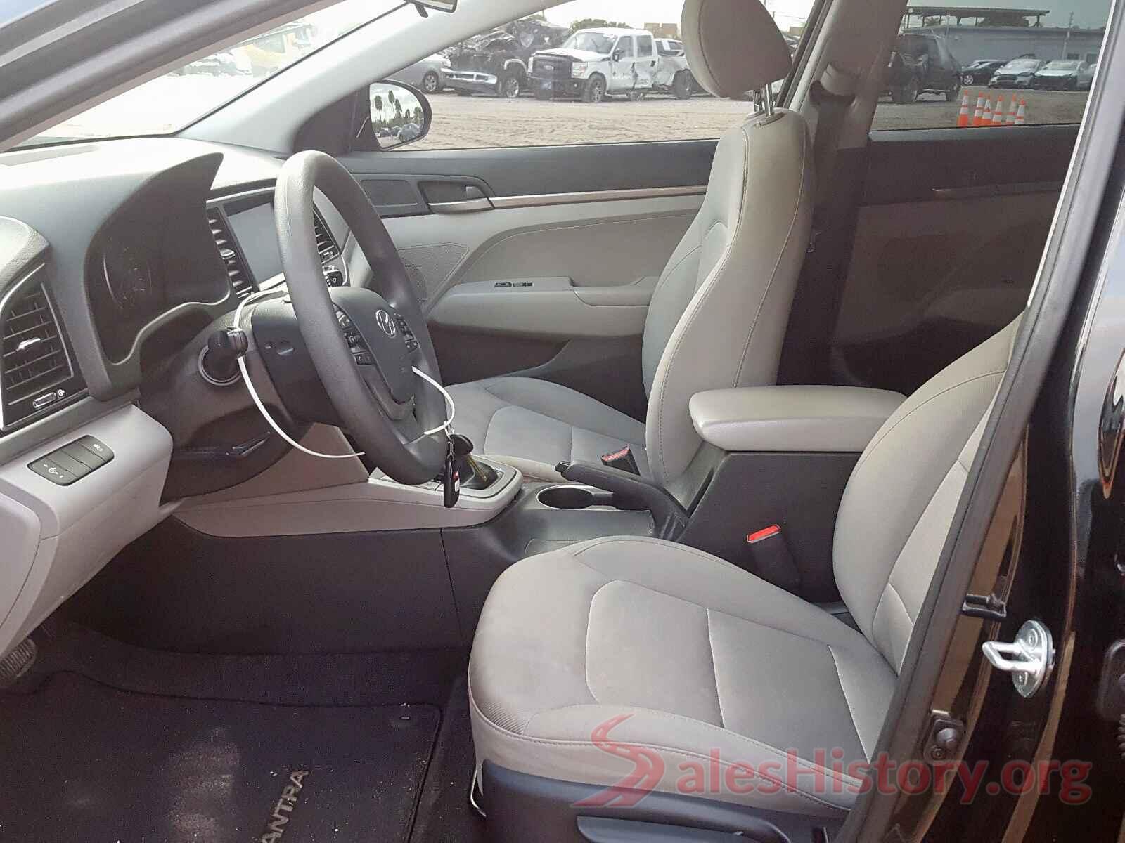 5NPD74LF5JH378517 2018 HYUNDAI ELANTRA