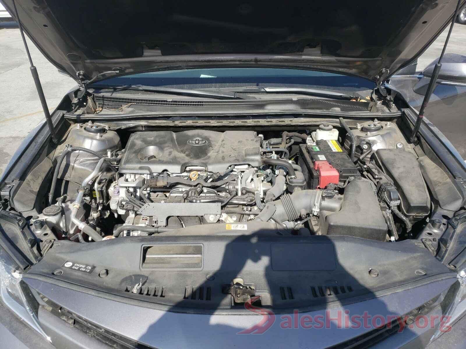 4T1B11HK2JU644705 2018 TOYOTA CAMRY