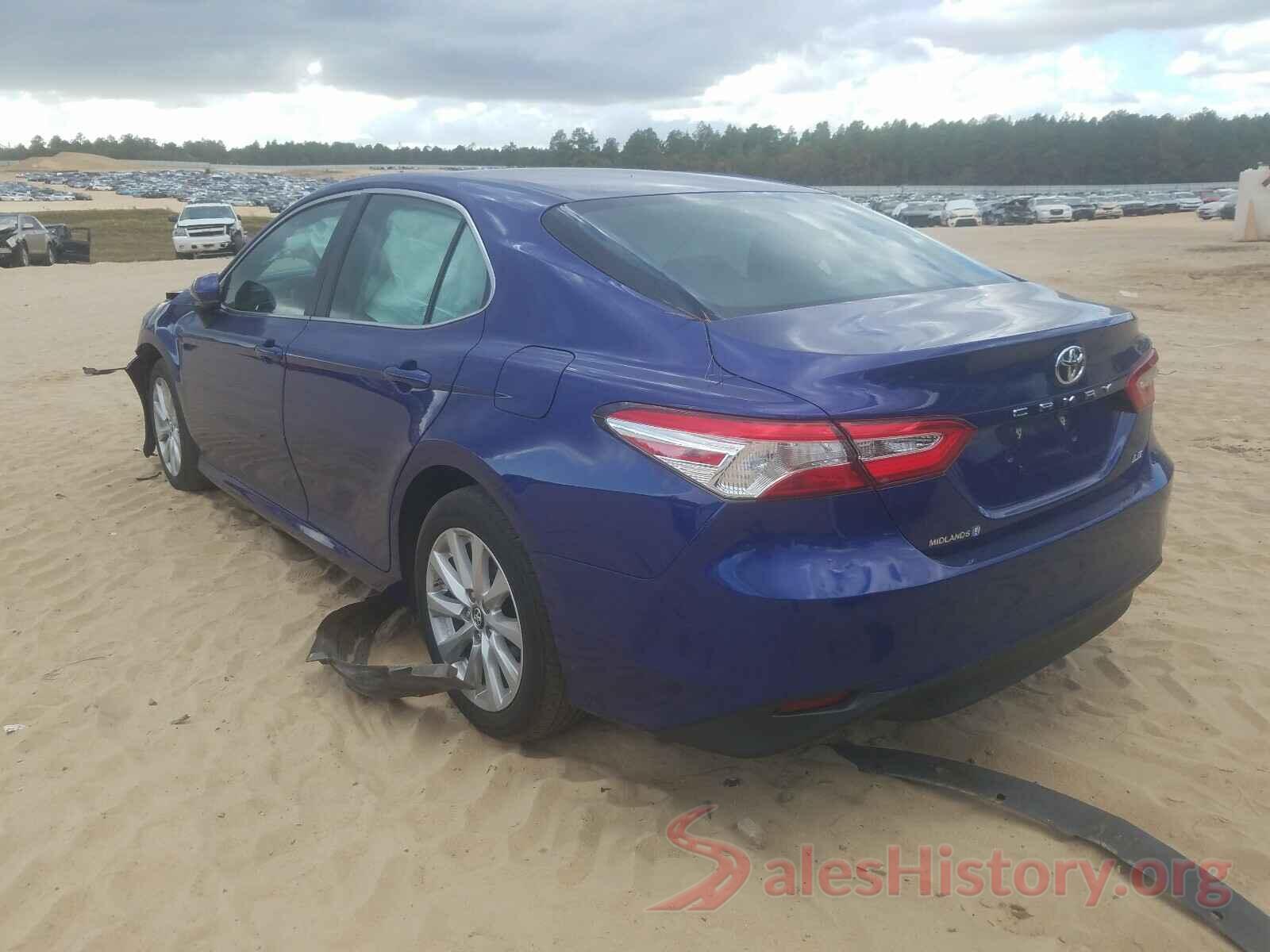 4T1B11HK2JU530039 2018 TOYOTA CAMRY