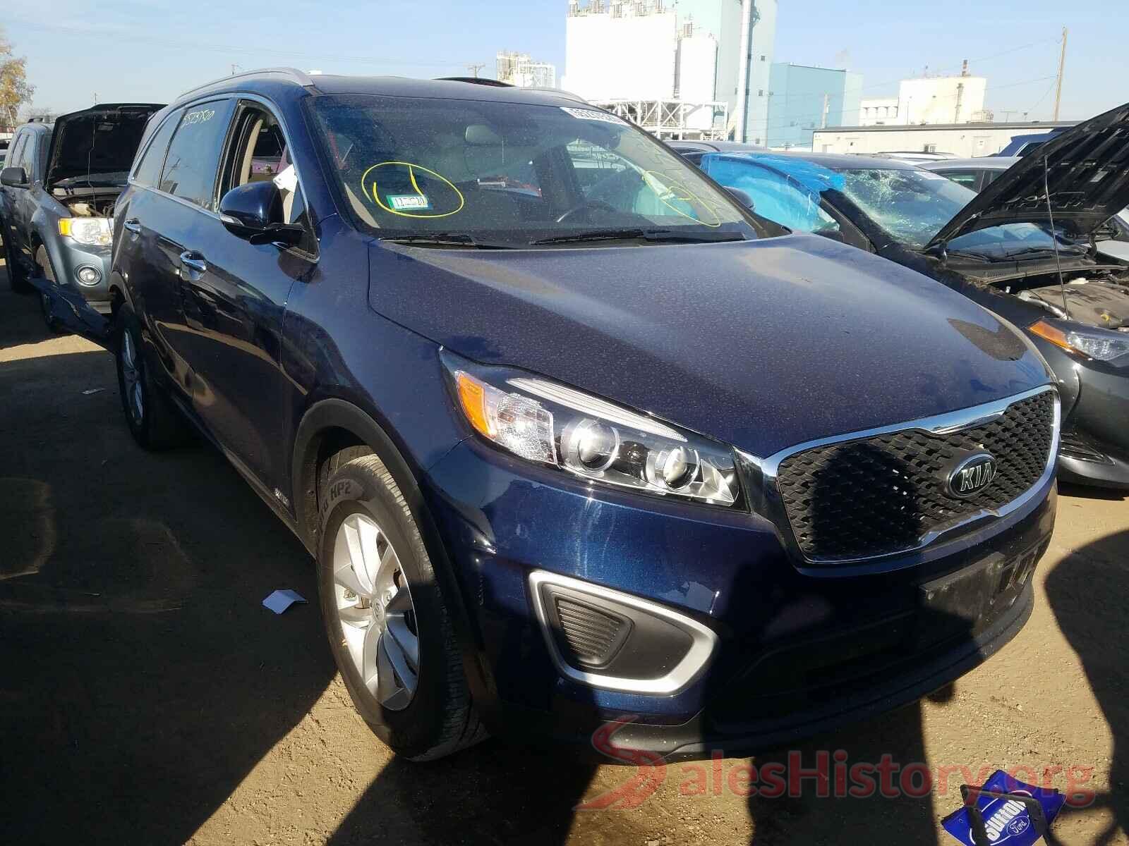 5XYPGDA37HG265563 2017 KIA SORENTO