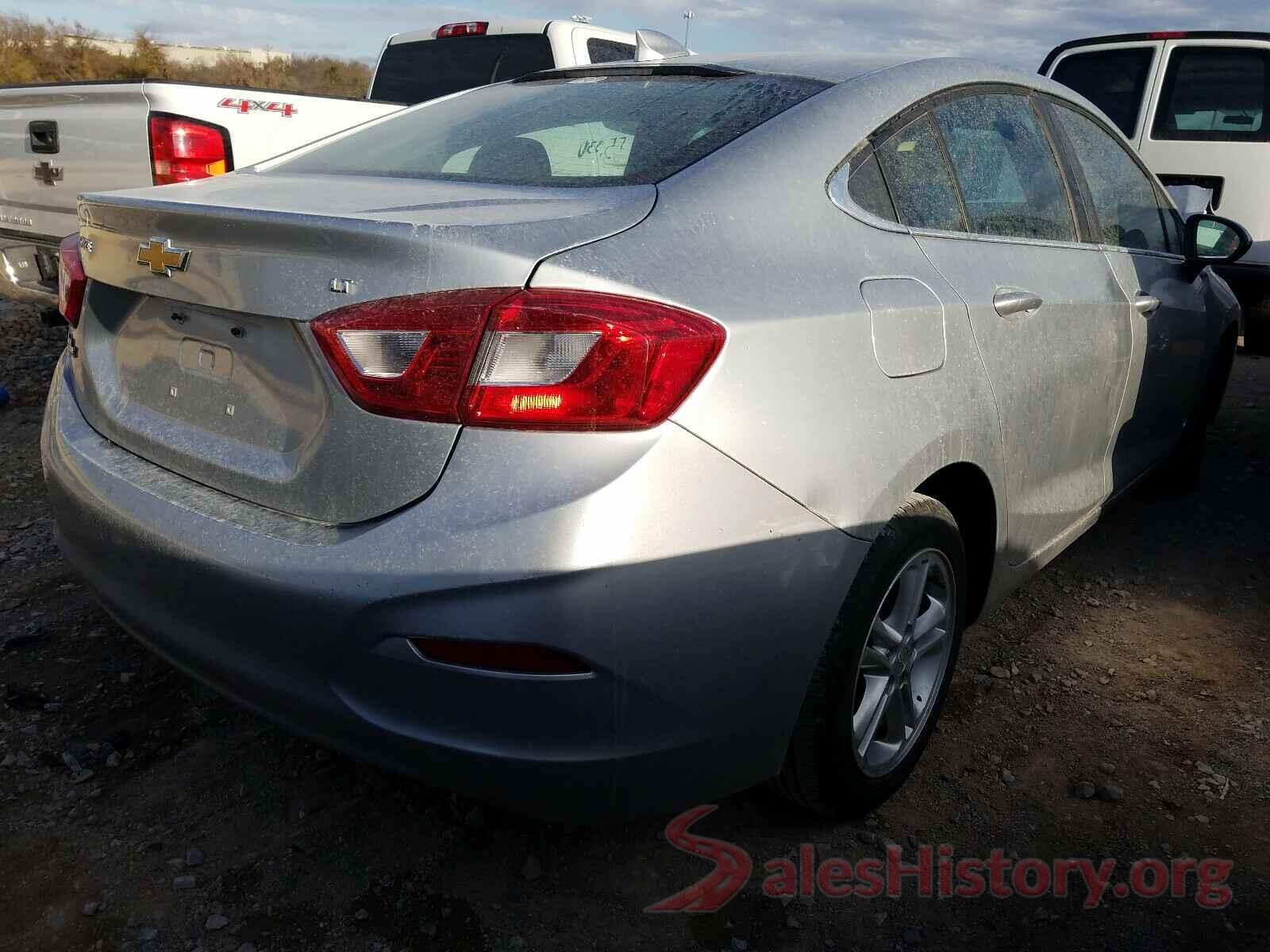 1G1BE5SM1J7158758 2018 CHEVROLET CRUZE