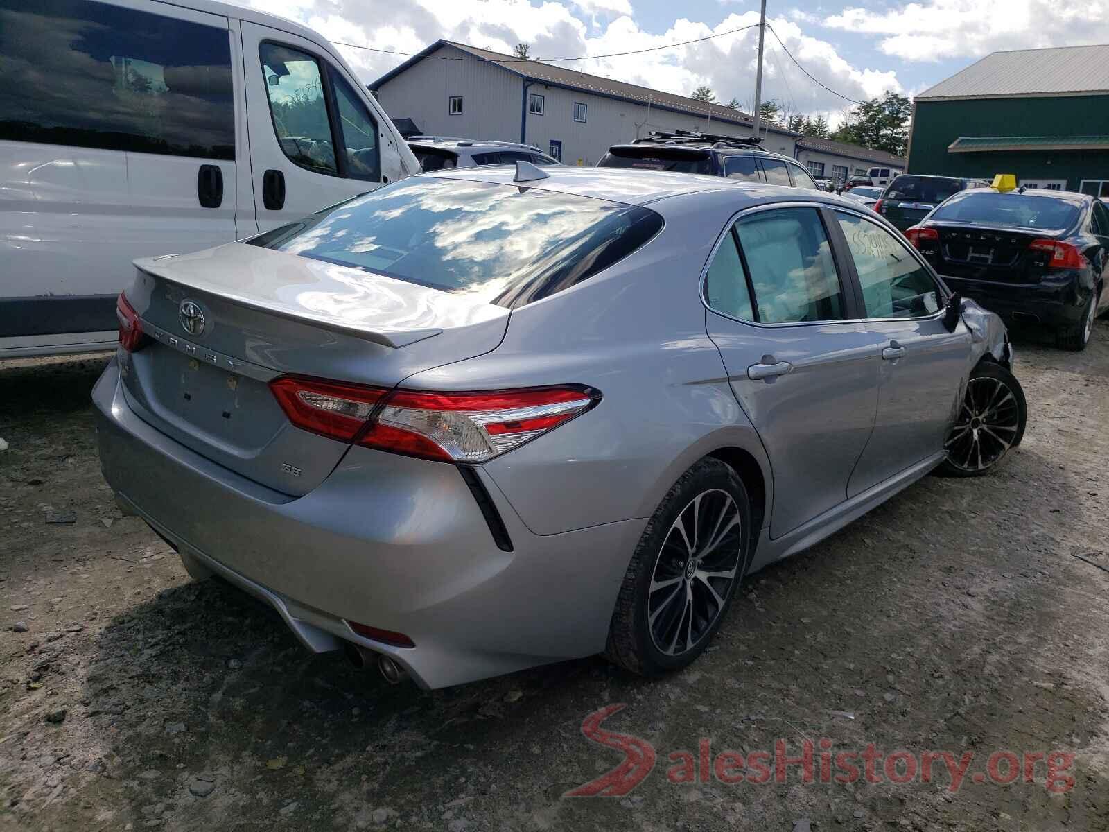 4T1G11AK9LU943563 2020 TOYOTA CAMRY