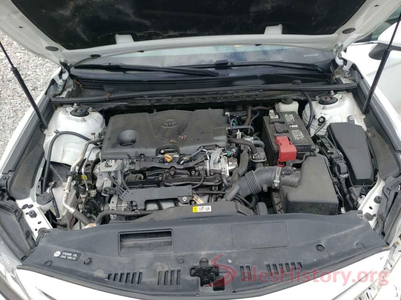 4T1B11HK9JU111606 2018 TOYOTA CAMRY