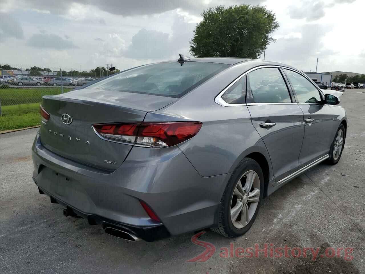 5NPE34AF7JH680555 2018 HYUNDAI SONATA