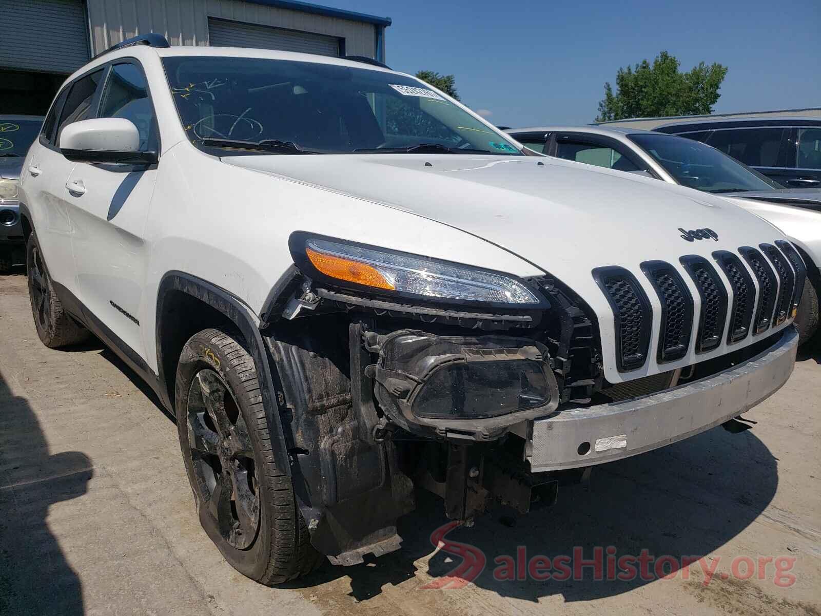 1C4PJMDB8JD570000 2018 JEEP CHEROKEE