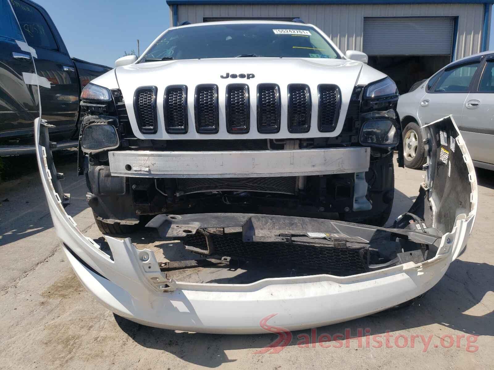 1C4PJMDB8JD570000 2018 JEEP CHEROKEE