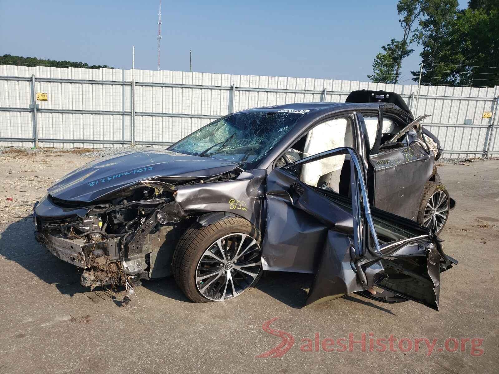 4T1B11HK1JU636515 2018 TOYOTA CAMRY