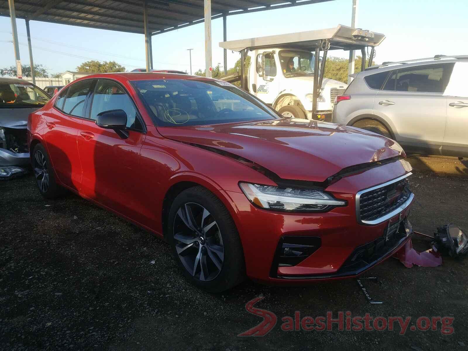 7JR102FM0KG013322 2019 VOLVO S60