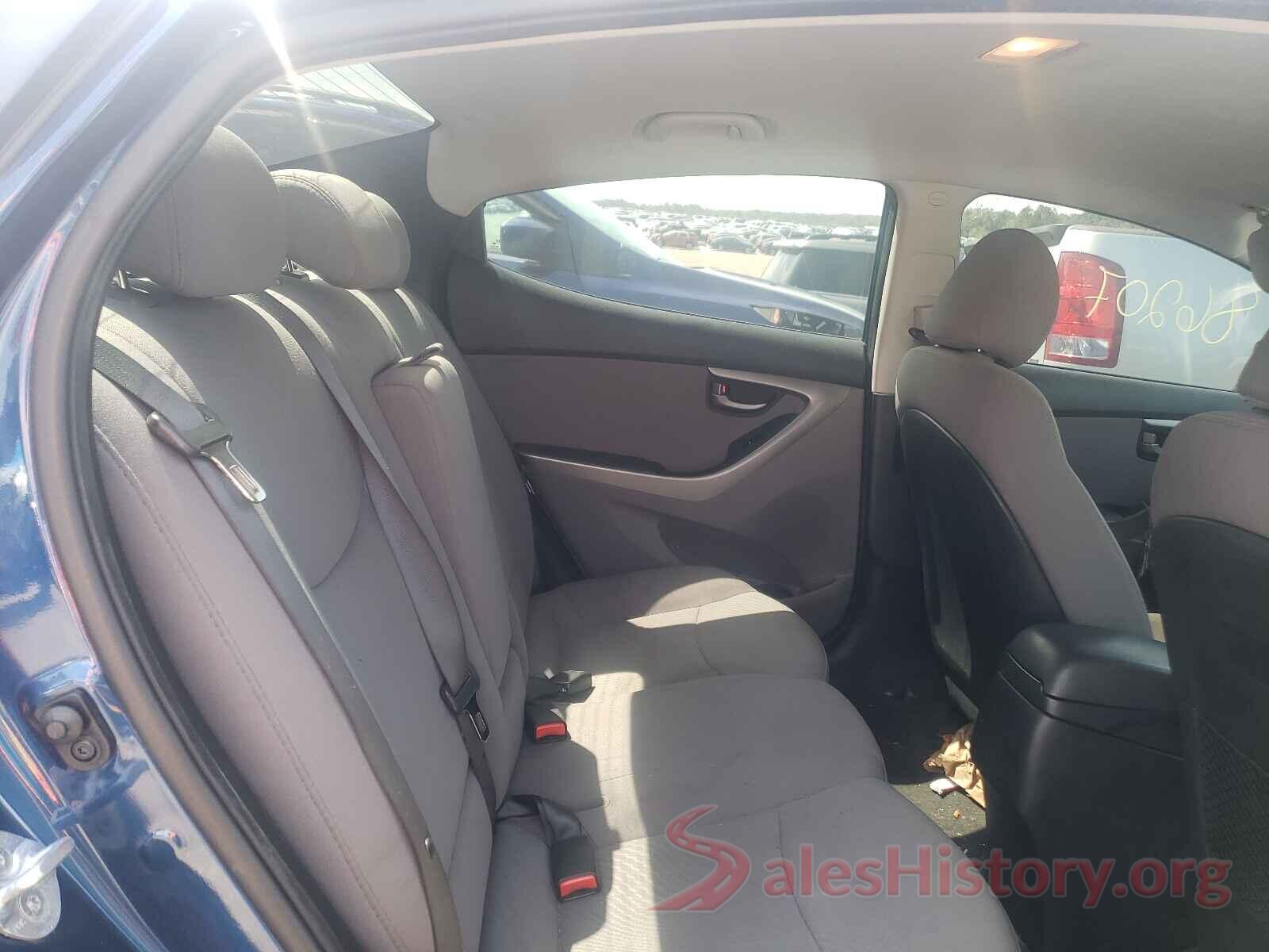 5NPDH4AE2GH775568 2016 HYUNDAI ELANTRA