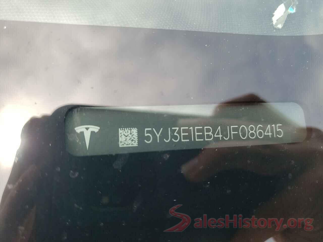 5YJ3E1EB4JF086415 2018 TESLA MODEL 3