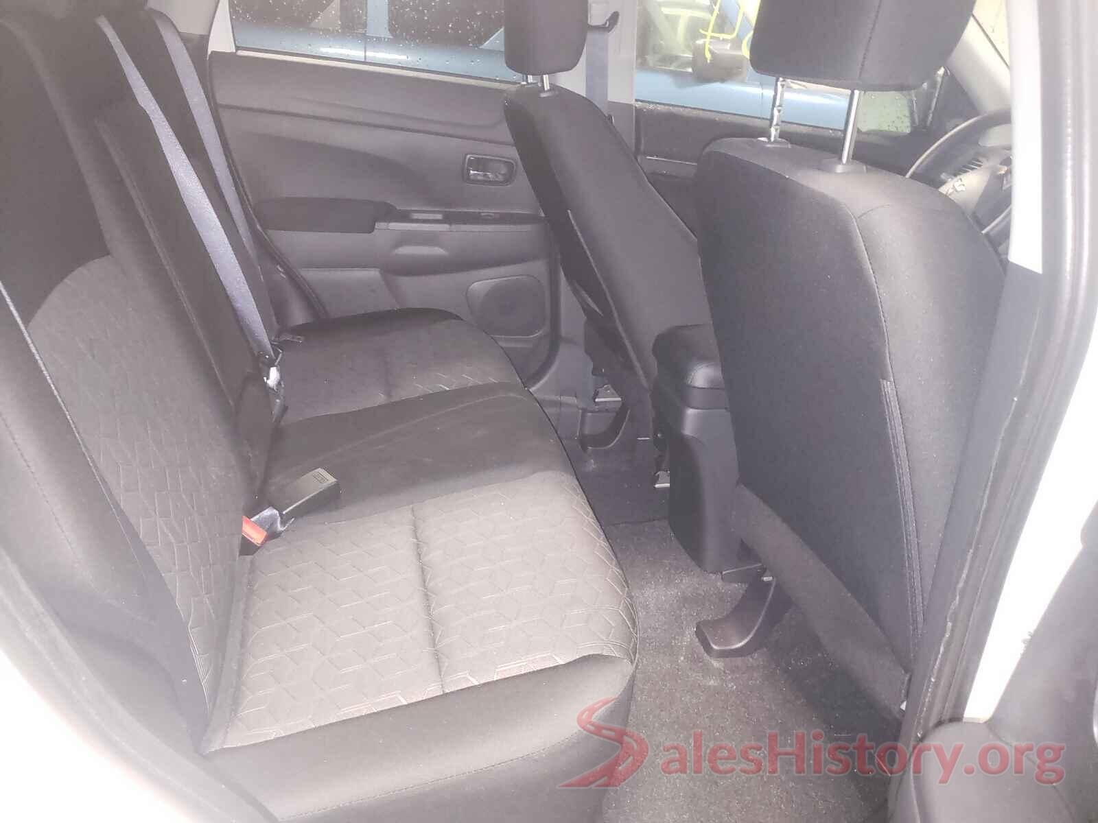 JA4APUAUXMU006731 2021 MITSUBISHI OUTLANDER